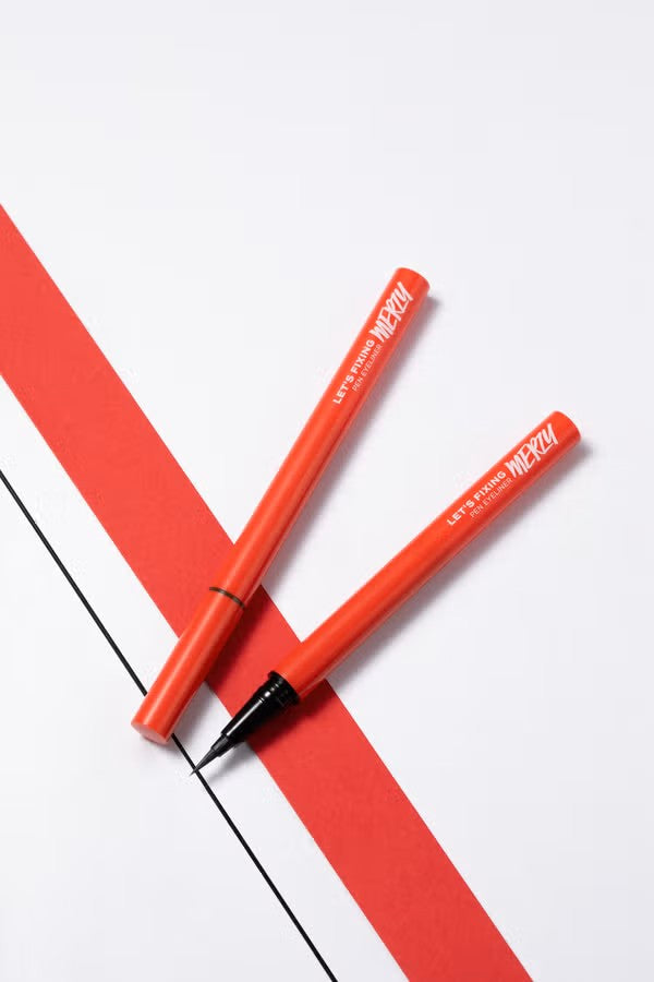 Let’s Fixing Pen Eyeliner by Merzy