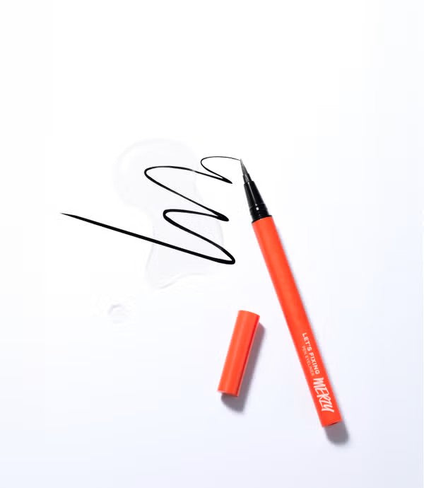 Let’s Fixing Pen Eyeliner by Merzy