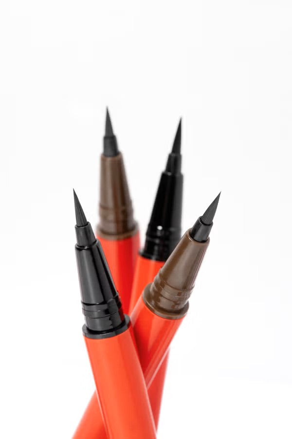 Let’s Fixing Pen Eyeliner by Merzy